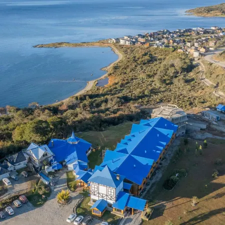 Hotel Los Ñires