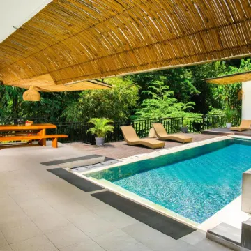 Bali Invest Living Hotels near Babakan