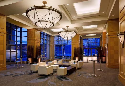 더 페어몬트 워터프런트