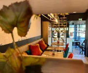 宜必思快捷貝桑松中心火車站飯店 - 早餐