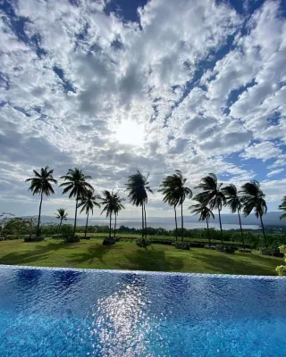 The Vineyard at Tanauan Отели рядом с достопримечательностью «Garden of Glory»