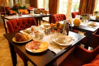 La Villa des Fleurs - breakfast