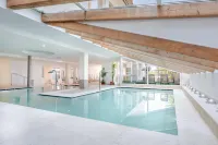 Alpine Mugon Hotel - Pools