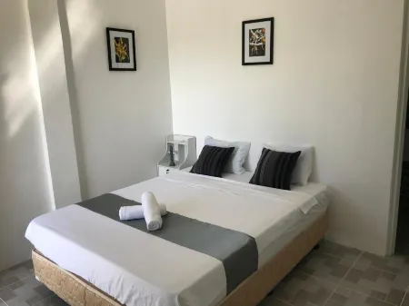 Paradise Beach Guest House Отели рядом с достопримечательностью «Райский пляж»