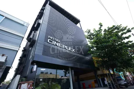 Hotel Cineplex Отели рядом со станцией Coimbatore Jn