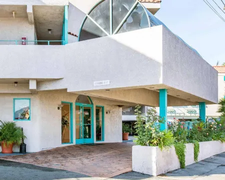 品質飯店-柏本克機場