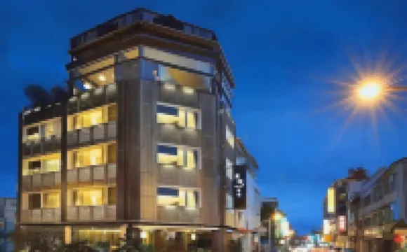 東旅湯宿温泉飯店-風華漾館 鄰近礁溪麒麟酒店温泉的酒店