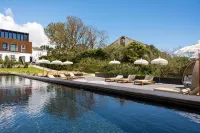 Senhora da Rosa, Tradition & Nature Hotel - parking