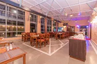 Royal Tiger Luxury Resort - breakfast
