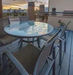 Kube Apartments Express - Apartments