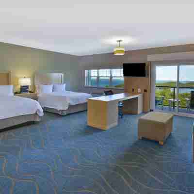 Hampton Inn Bar Harbor Rooms