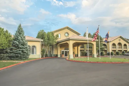 La Quinta Inn & Suites by Wyndham Conference Center Prescott Отели в г. Дьюи-Гумбольдт