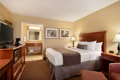 Days Inn by Wyndham Culpeper Hotels in East Fairfax