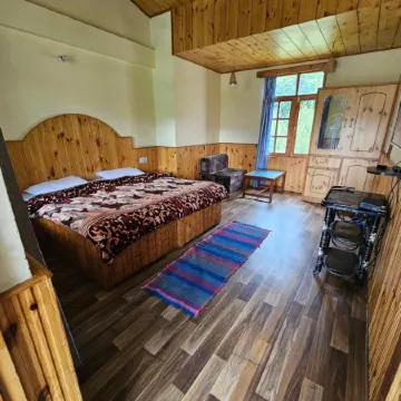 Orchards House - the Hidden Tribe