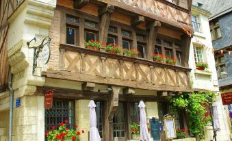Ibis Styles Chinon