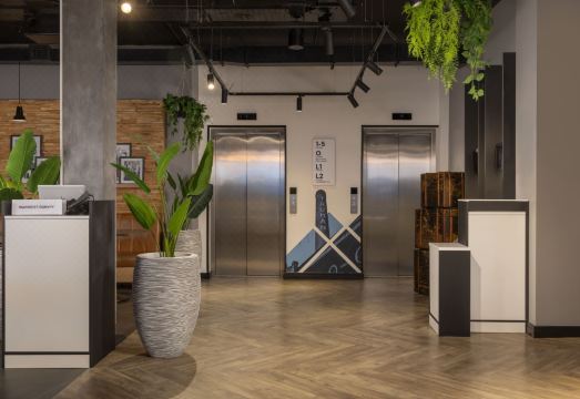 포 포인츠 플렉스 객실 전경