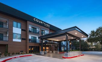 Courtyard Houston the Woodlands