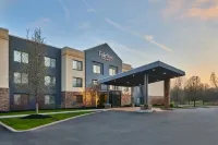 Fairfield Inn and Suites Rochester East Hotels in Webster