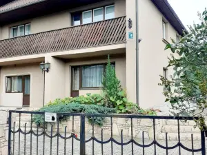 Ioman Haus