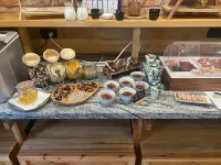 Zara Chalet - breakfast