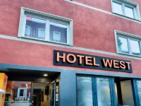Hotel West Hotels near St. Pauli