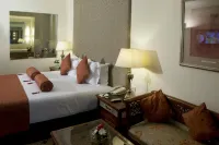 Avari Lahore Hotel