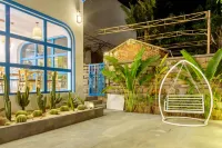 Santorin HoiAn Villa - Villas