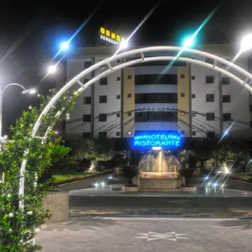Edra Palace Hotel & Ristorante
