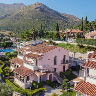 Hotel Ristorante Borgo la Tana Hotels near Maratea Port