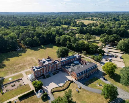 วาร์บรุกเฮาส์เฮอริเทจโรงแรม โรงแรมในHook