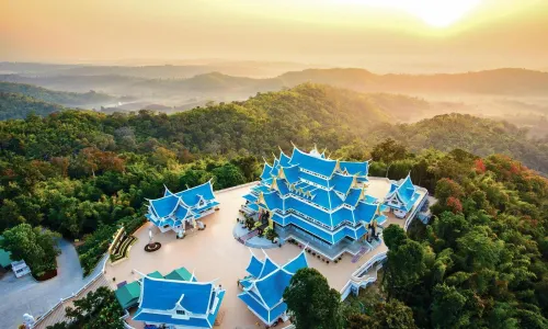 Isan Golf & Adventure Hotel