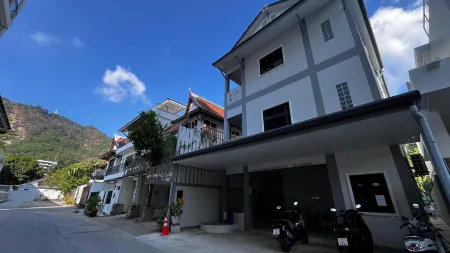 M&N Guesthouse Kata
