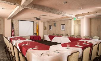 Inn of the Governors