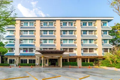 Sakulchai Place Hotel dekat Phu Phing Ratcha Niwet