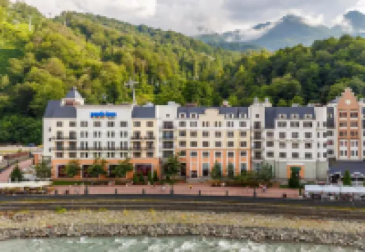 Park Inn by Radisson Rosa Khutor Hotel di 