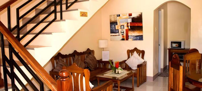 Haisa Apartment Ξενοδοχεία στην πόλη Κορόν