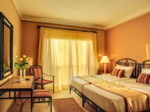 Jaz Neo Ivory フルガダのホテル