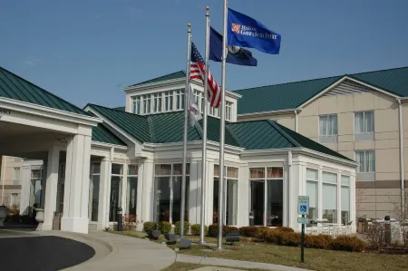 Hilton Garden Inn Louisville East Отели в г. Джефферсонтаун