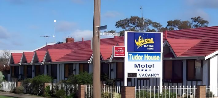 Shepparton Motor Inn Tudor House Motel 셰퍼튼 호텔