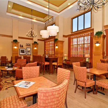 Hampton Inn & Suites Nacogdoches