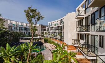 Luxury Studio with balcony The Waves Tulum WIFI