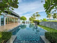 Nariya Bayfront Phuket Hotels near Kan Eang @ Pier Phuket