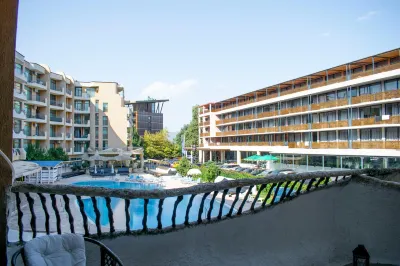 グレナダ ホテル Nessebar port周辺のホテル