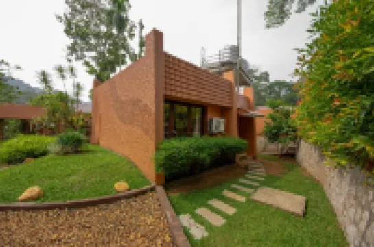 Riverok Resorts Hotels in Pariyaram