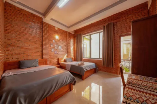 Dalat Note Hostel Hotels in 