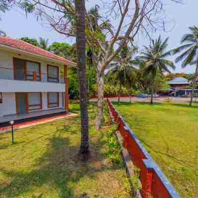 Kappad Beach Resort Hotel Exterior