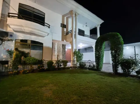 Hotel Smart Multan