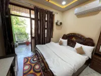 THE MARIGOLD BLISS HOMESTAY - 발코니