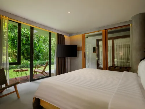 Wanasekar Resort - Hot Tub