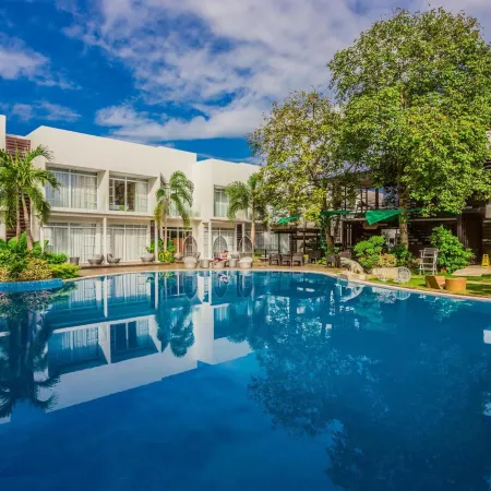 Aziza Paradise Hotel